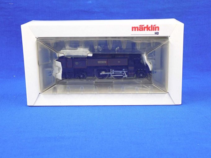 Modell-Dampflokomotive im Blister