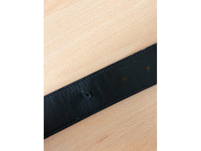 selbst hinzugefügtes Loch (Innenansicht)