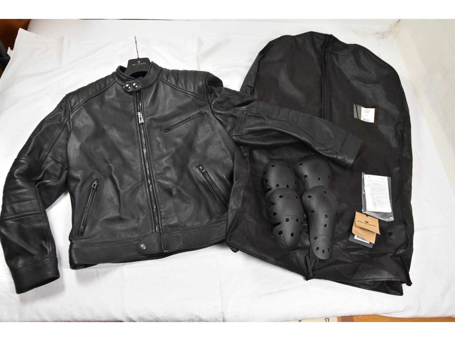 1 schwarze Biker- Lederjacke “Belstaff” Modell: Riser Gr.3XL mit Original- Kleiderhülle