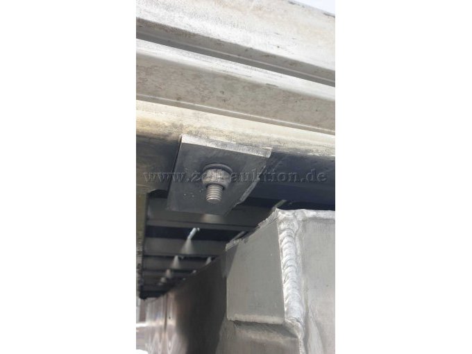 Halterung Schwimmer gerissen