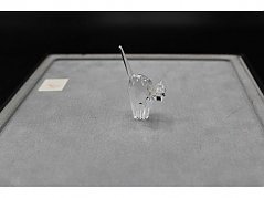 Katze von Swarovski, stehend, Seitenansicht