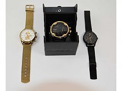 1 ungetragene  & 2 gebrauchte Armbanduhren verschiedener Hersteller