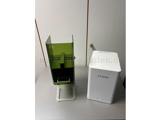 X-Tool F1 + Desktop Smoke Purifier