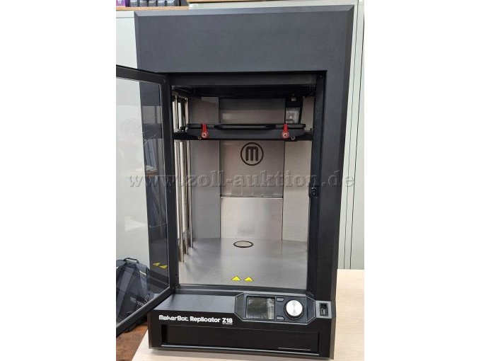 MakerBot Replicator Z18_geöffnet