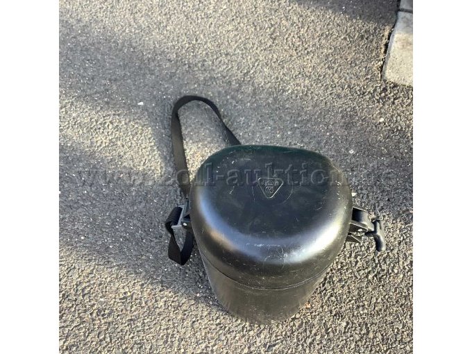 Maskendose geschlossen