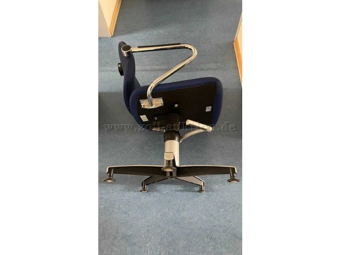 Welonda Frisierstuhl - Ansicht liegend rechts