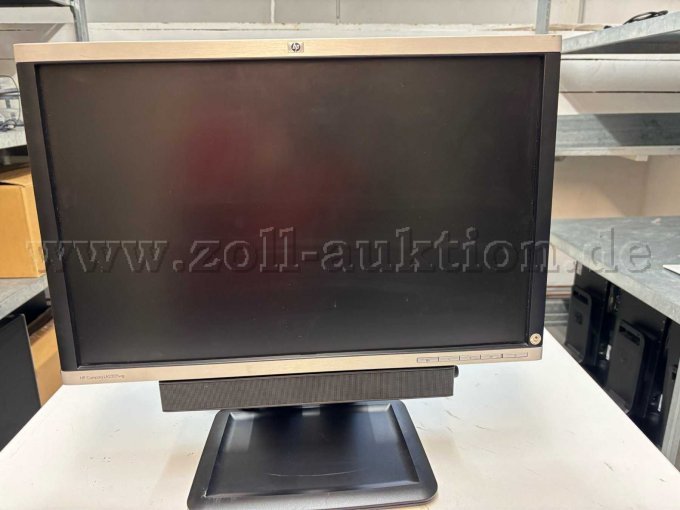 Monitor Front mit Soundbar