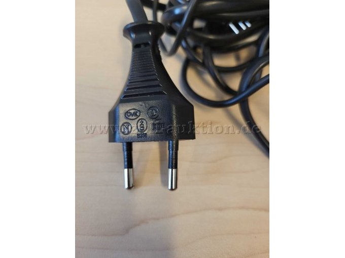 Stecker mit Kennzeichnungen