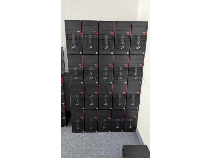 Fujitsu Esprimo P556/E90+ - alle zusammen