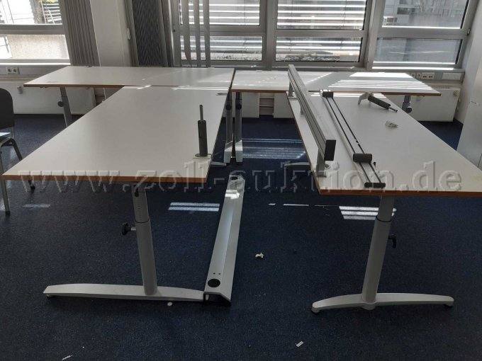 4 Tische Zustand