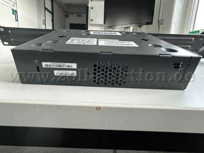 Cisco 2504 Wirless Controller hinten