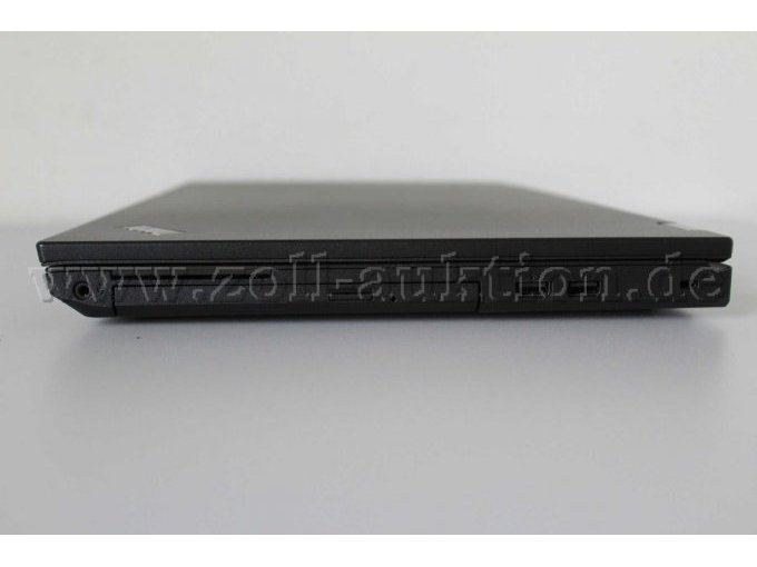 L570-16GB Anschlüssel rechts