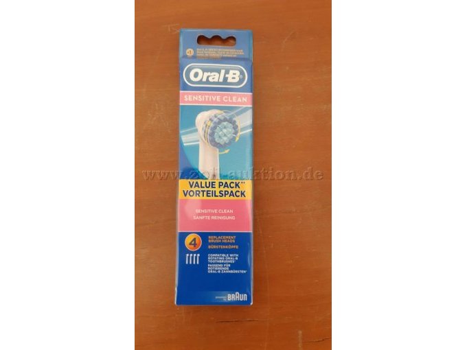 1 Packung Oral-B SENSETIVE CLEAN
4 Zahnbürsten