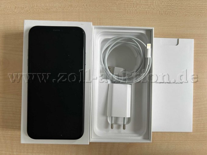 Schwarz mit OVP und Ladekabel und Ladegerät