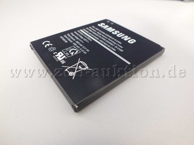 Seitliche Ansicht ohne Verkaufsverpackung