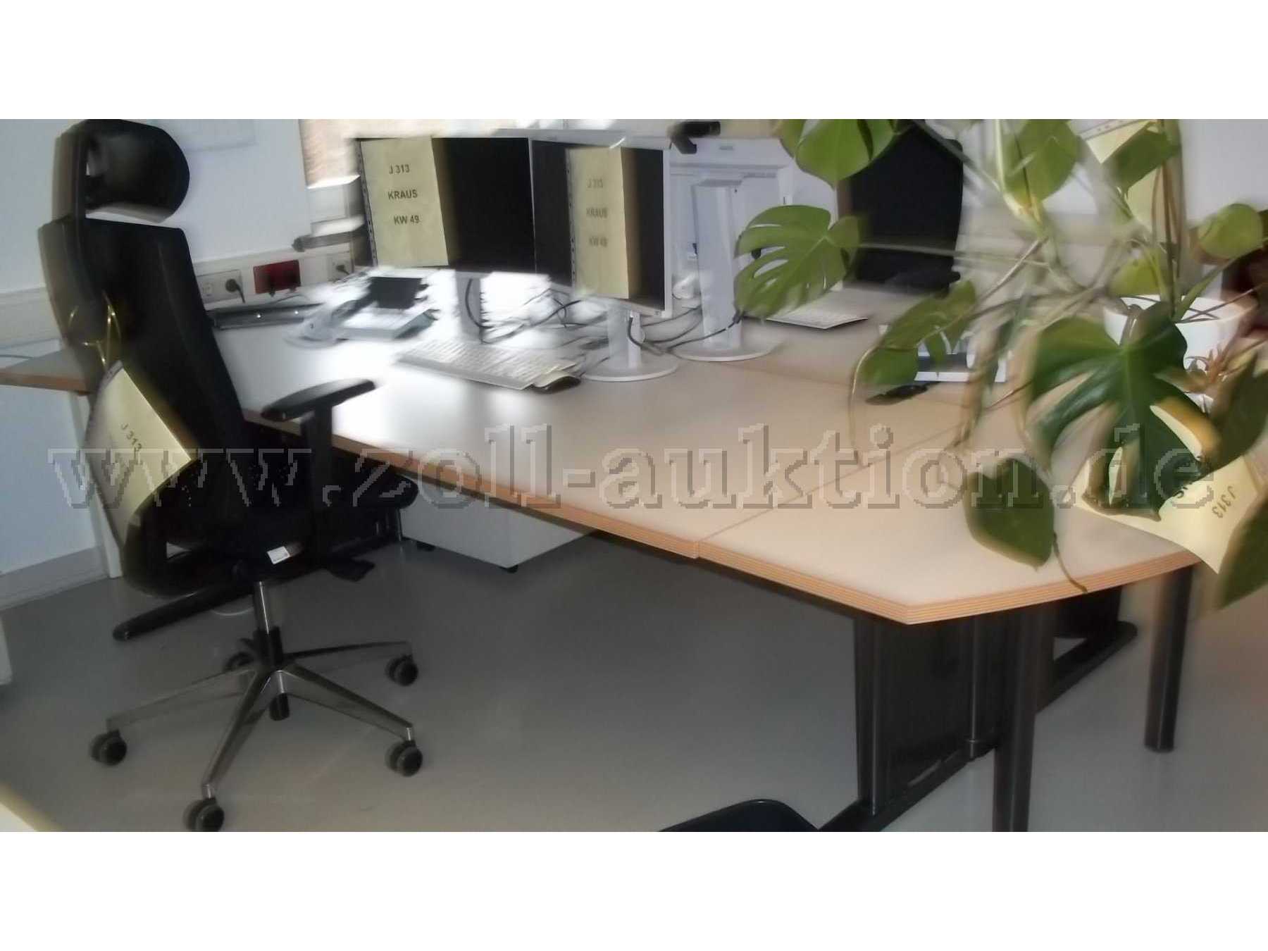 Schreibtisch 200x130