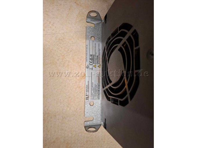 Frequenzumrichter - Typenschild