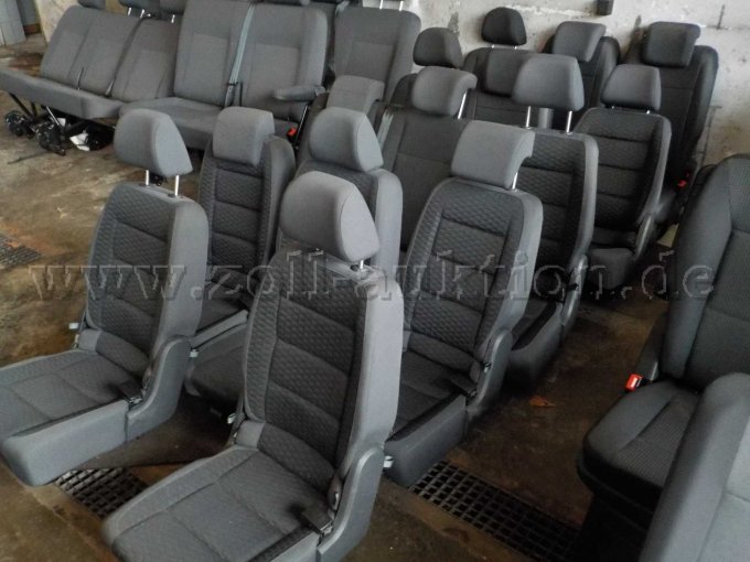 Detailbild Frontansicht von Sitzen für VW Touran