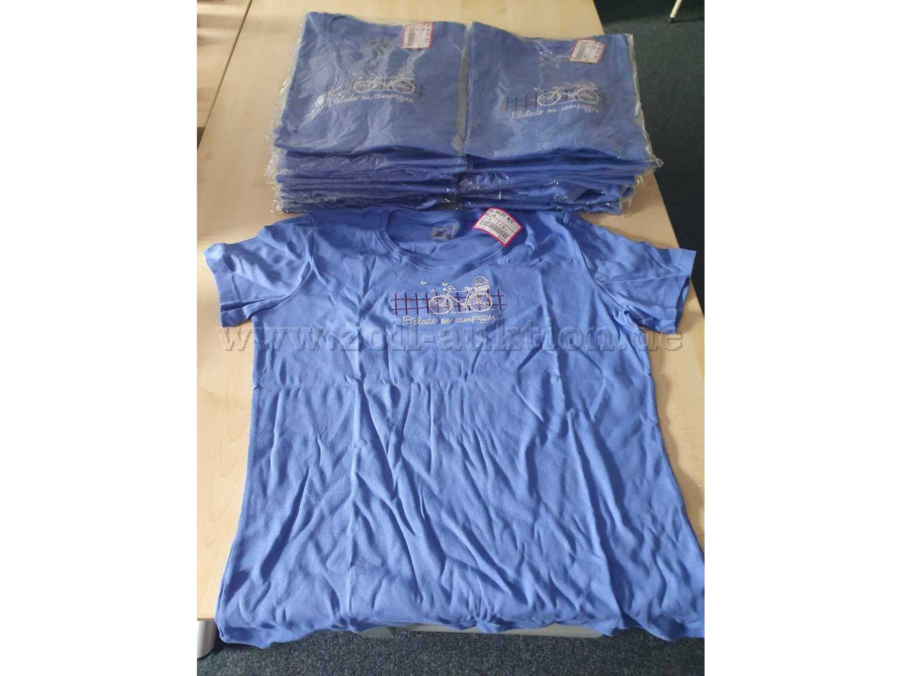 23 Tshirts in der Farbe lila