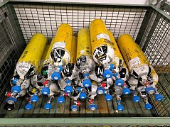 Übersicht der zu versteigernden Atemluftflaschen - Bild 1