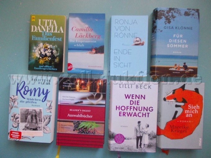 8 von 24 Büchern