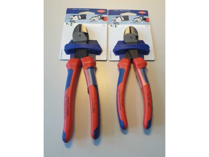 2 x Knipex Seitenschneider
(74 02 180)