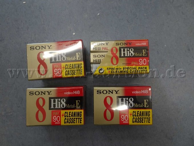 Sony Hi8 Metal-E, PAL 90 mit Cleaningcassetten