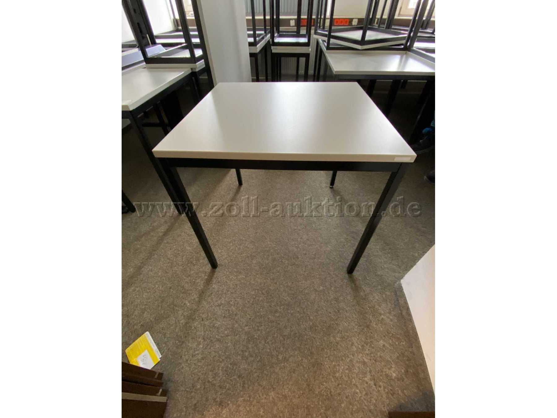 Beistelltisch
