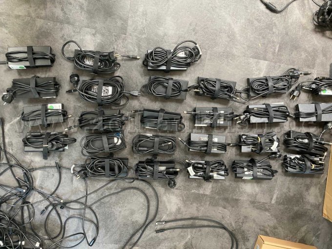 25 Dell-dockingstation WD 19 incl. 130 W-voeding – foto 5 – kavel bij Zoll-Auktion, Gelsenkirchen