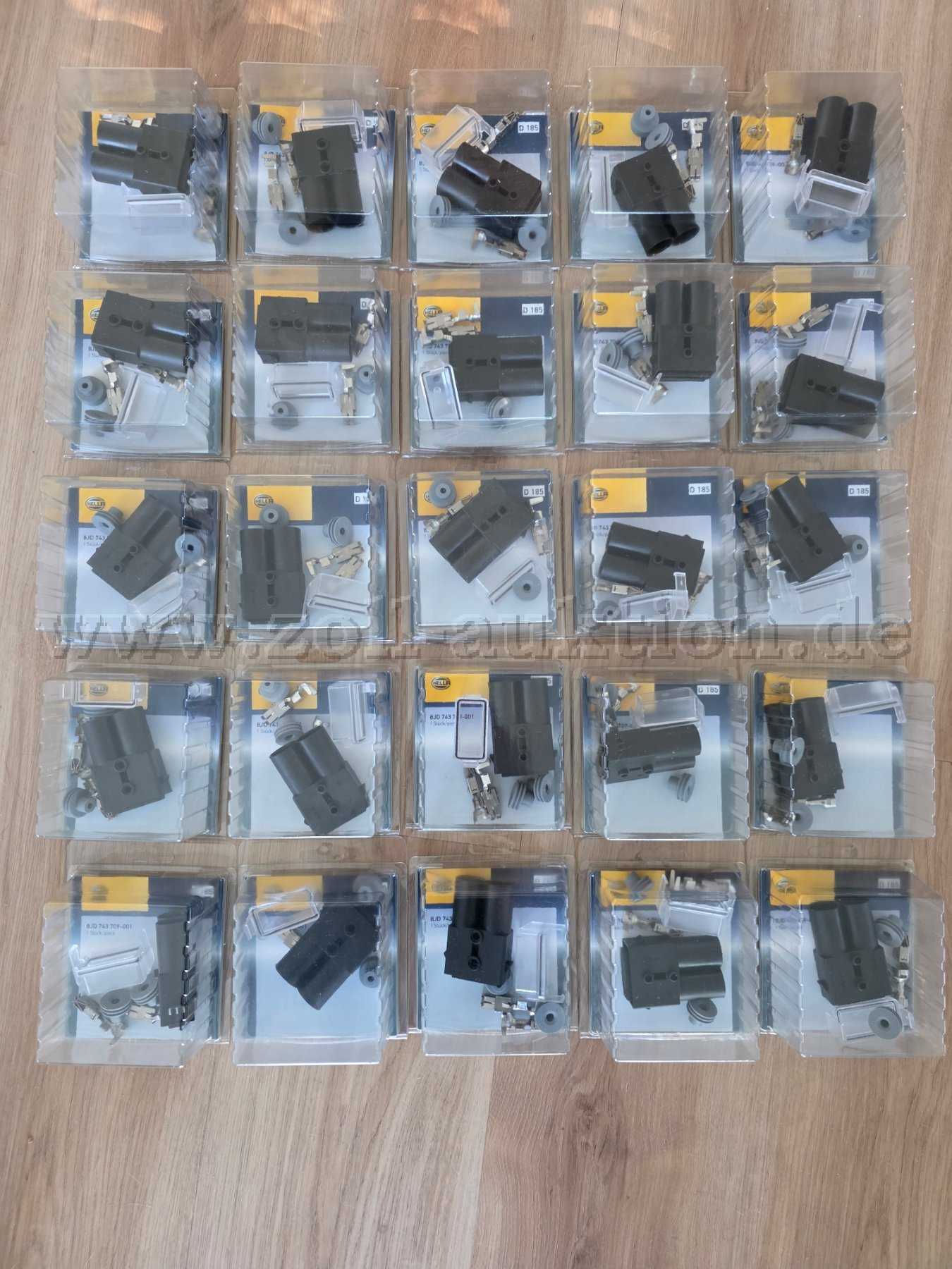25 个 HELLA 8JD 743 709-001 保险丝座