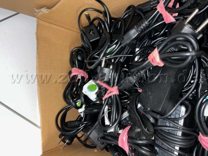 Netzteile 65W der Notebooks