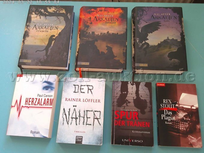 7 von 25 Büchern 7 von 25 Büchern