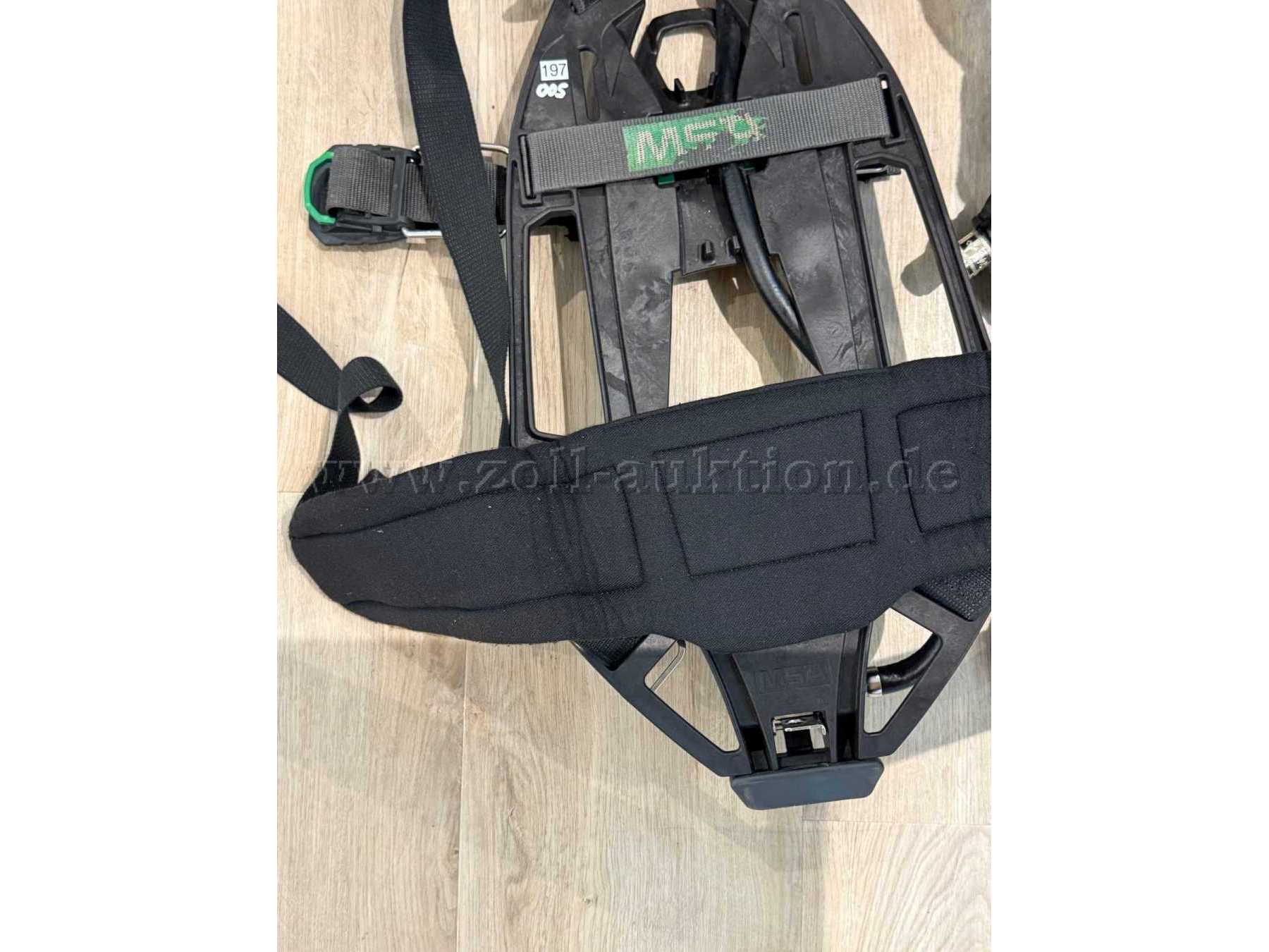 Atemschutzgerät MSA AirGo Polsterung und Spanngurt