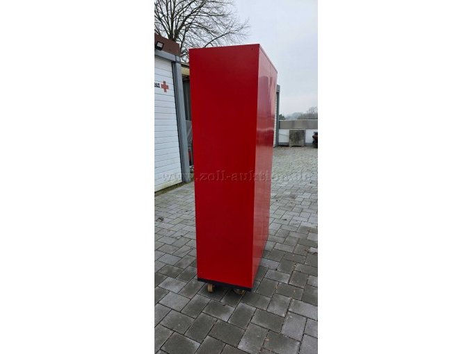 Spinde von der Seite