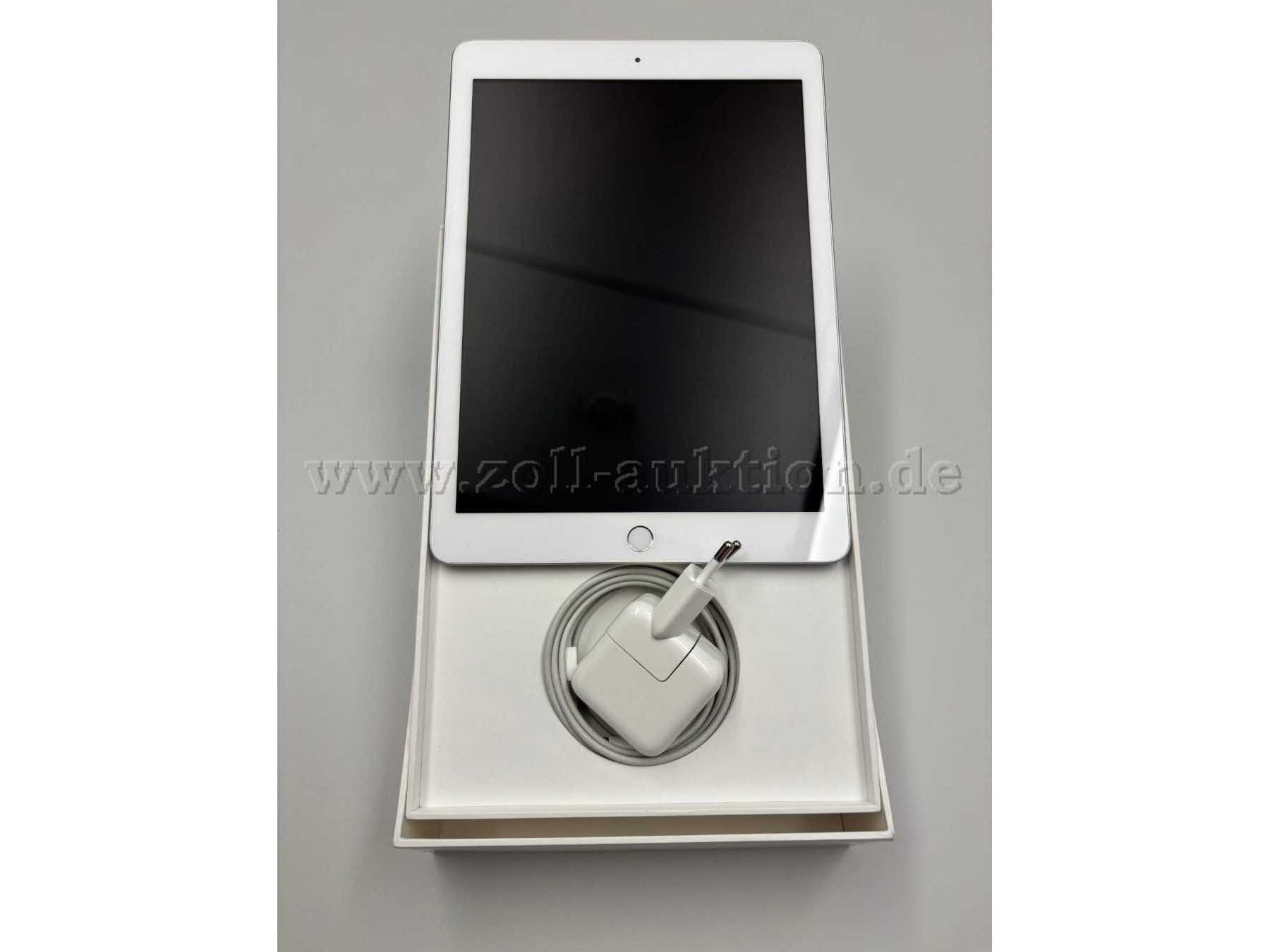 iPad mit Netzteil Vorderansicht guter Zustand