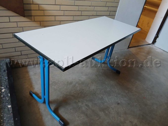 Ansicht Tisch_Frontseite