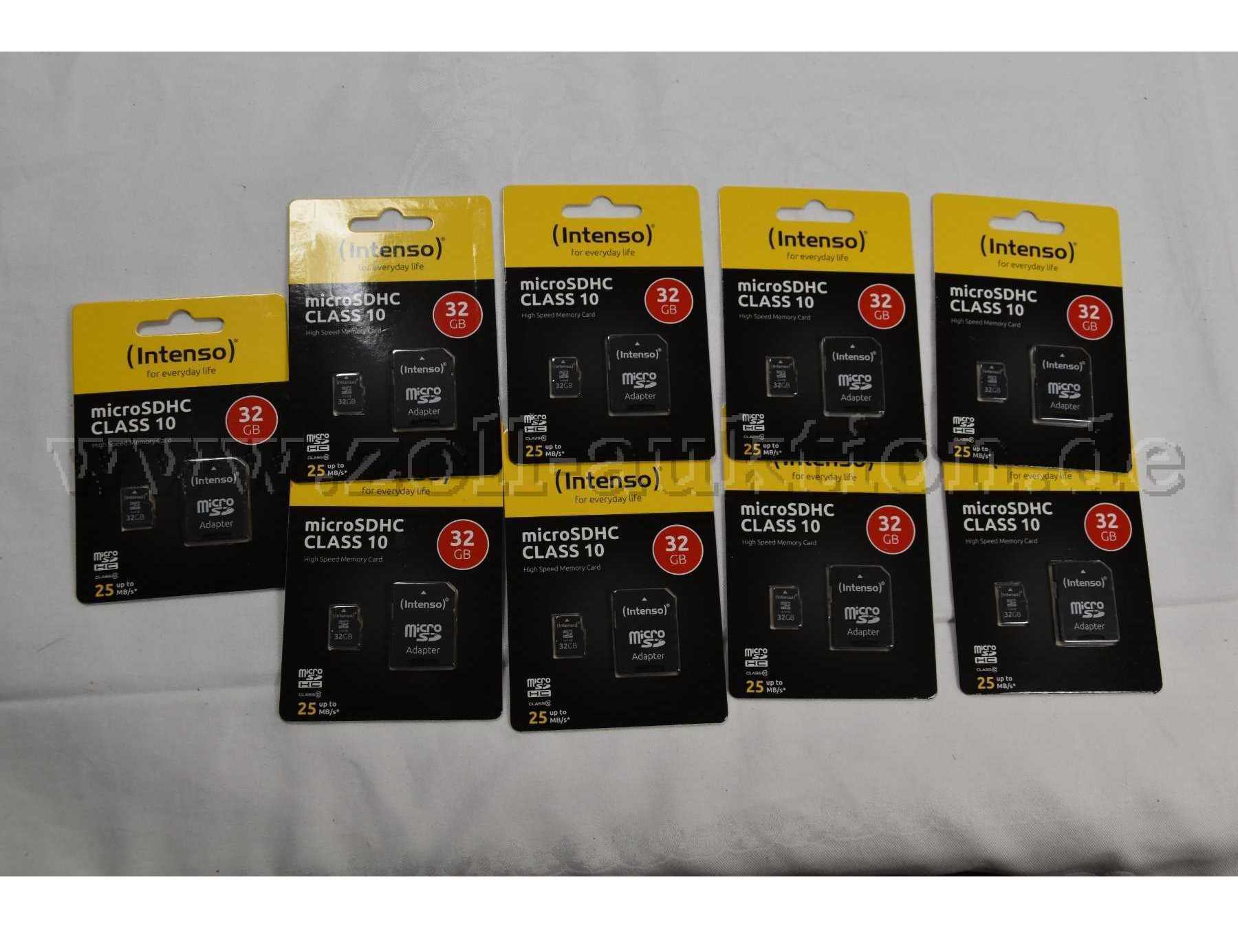 9 micro SDHC „Intenso“ Class 10 mit je 32GB inkl. Adapter
