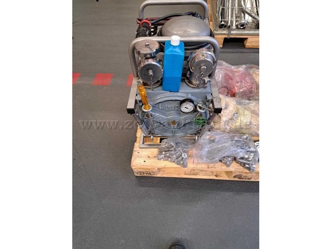 ELRO Gefahrgutpumpe Vorderansicht