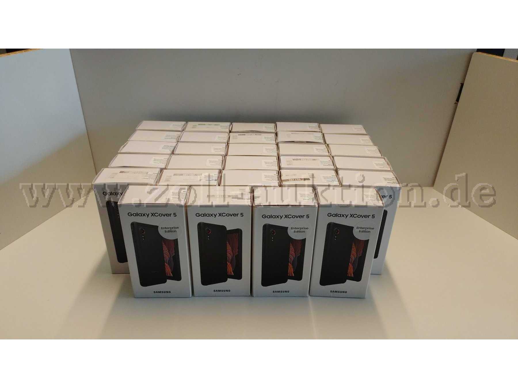 29 Samsung Galaxy XCover 5 in OVP von Oben
