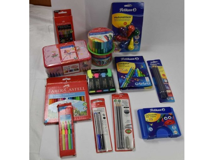 12 verschiedene Schreibgeräte der Marken "Pelikan" & Faber Castell
