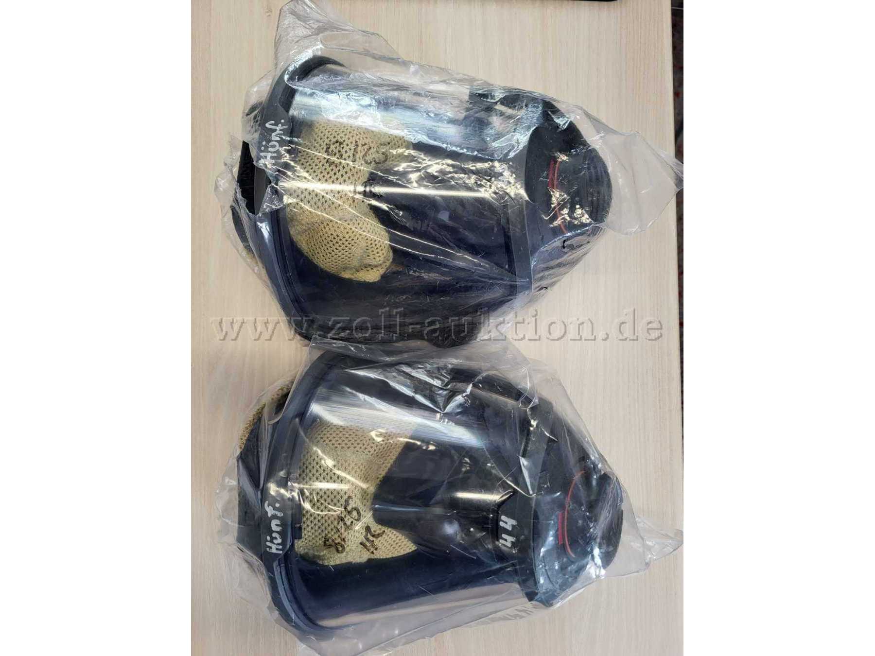 2 Vollmasken der Marke MSA G1, PF-ESA, DIN EN136 Kl 3. Größe S, in Polybeutel verschweißt