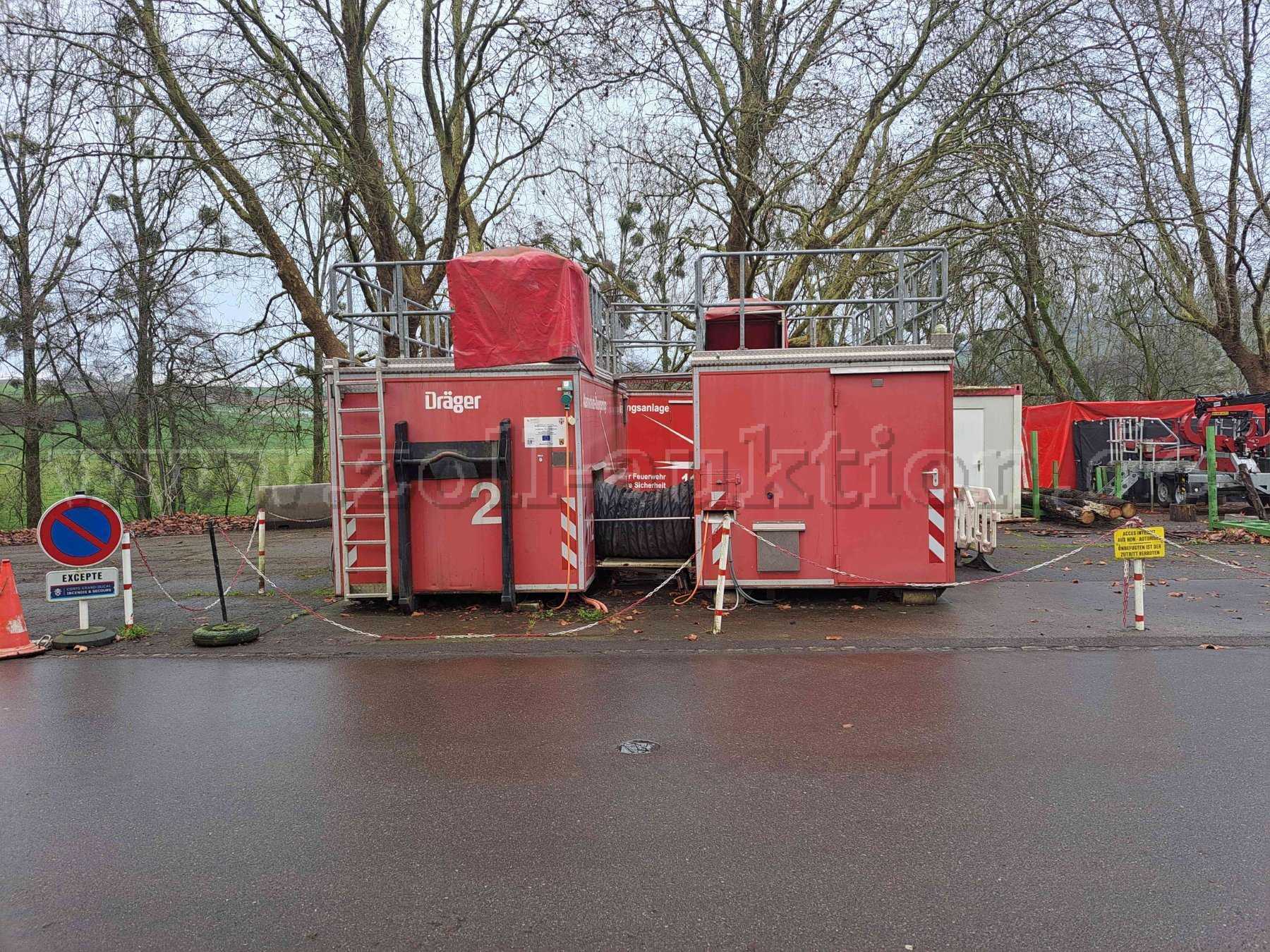 Außenansicht 3 - Container II