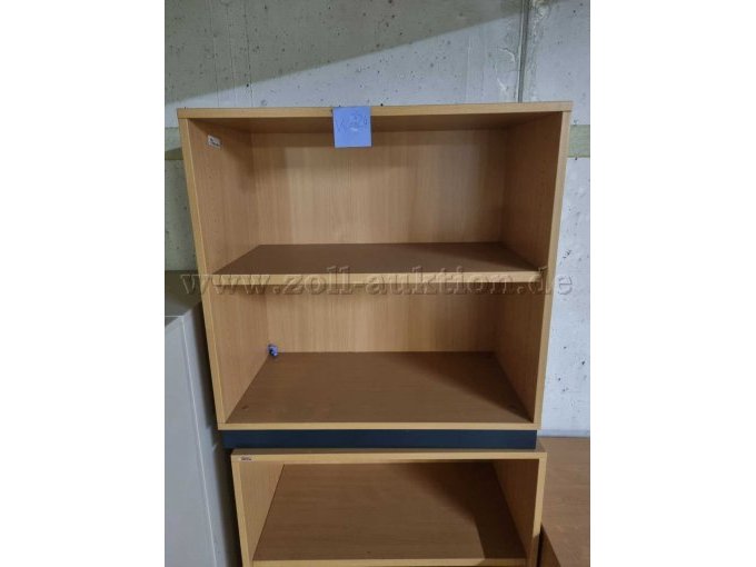 Aktenregale 2 Stck oben