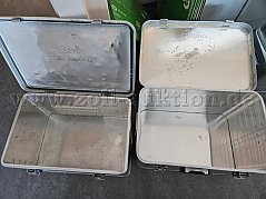 Alukisten offen von oben