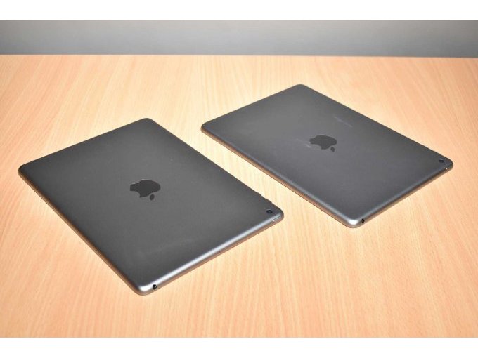 Apple iPad 6. Generation A1893 32 GB
Ansicht von hinten