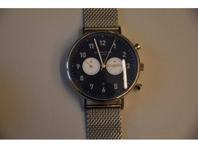 1 Herrenuhr “Sternglas“