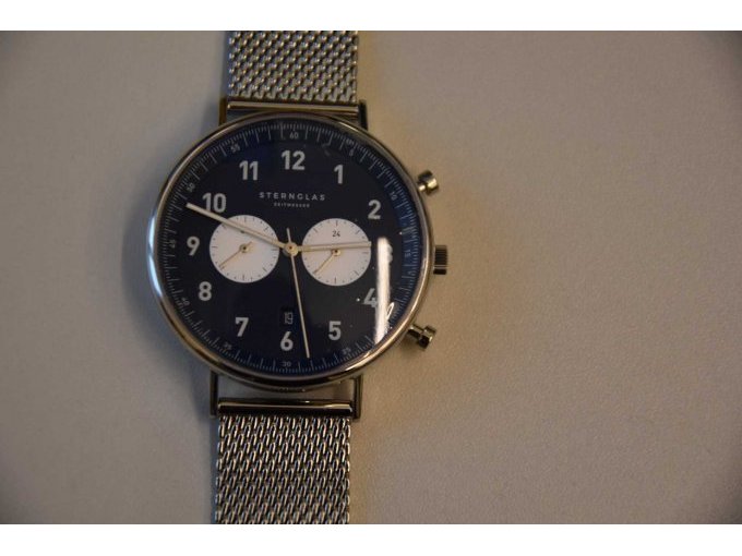 1 Herrenuhr “Sternglas“