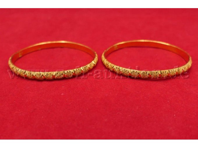 Gesamtansicht liegend schräg vorne Gesamtansicht liegend schräg vorne