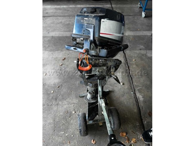 Ansicht von hinten Yamaha