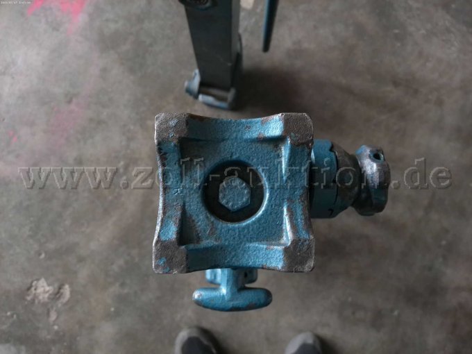 2 gebruikte buffelwinden (FA Weber Hydraulik) – foto 4 – kavel bij Zoll-Auktion, Belgern